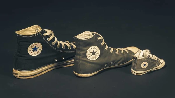 Converse 1935026 1280